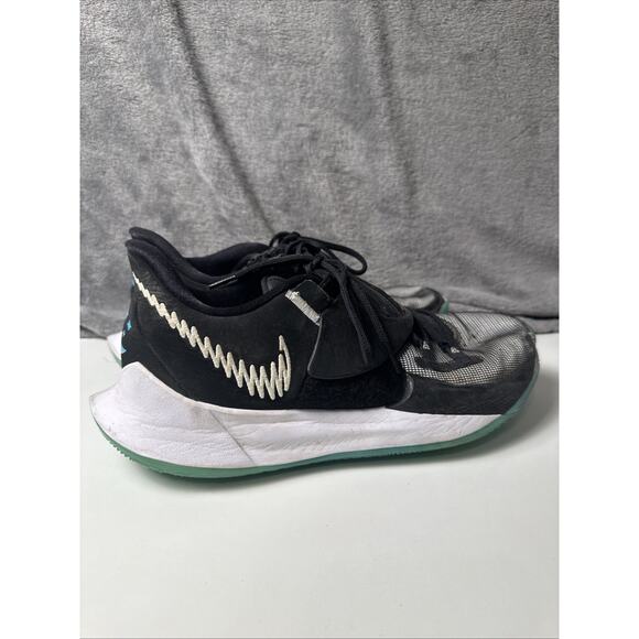 Nike Kyrie 3 Men's Low Basketball Athletic Shoes Sneakers Black Green Blue Sz 12 - Picture 10 of 16